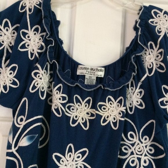 Blue floral embroidery peasant top XL - Picture 3 of 8